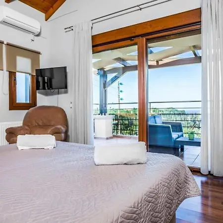 Mpochali Sleeps 9 Pool Air Con Wifi * Zakynthos Town